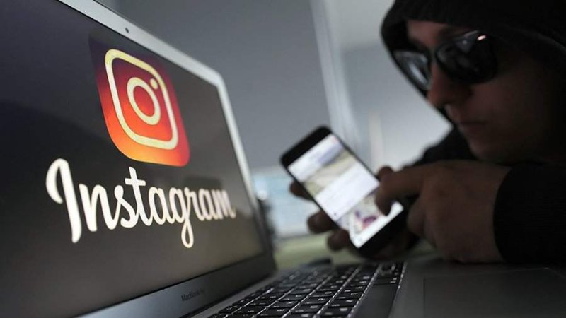 Внимание Фейковые страницы с елками и зимними шинами Как сезонные мошенники обманывают белорусов